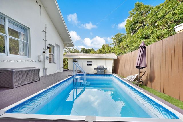 37 NW 47th St 0, Miami, FL 33127