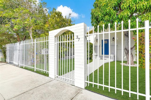 37 NW 47th St 0, Miami, FL 33127