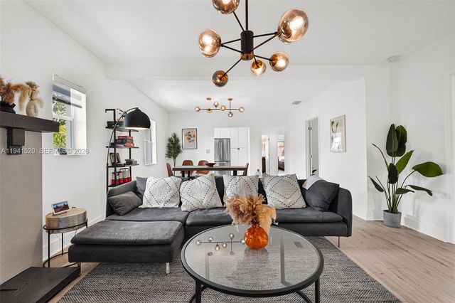 37 NW 47th St 0, Miami, FL 33127