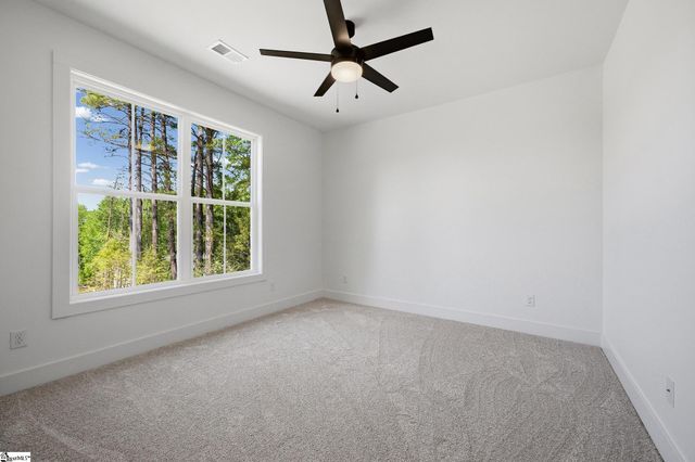 323 Wall Street, Campobello, SC 29322