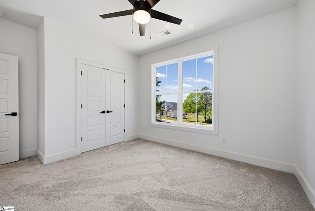 323 Wall Street, Campobello, SC 29322