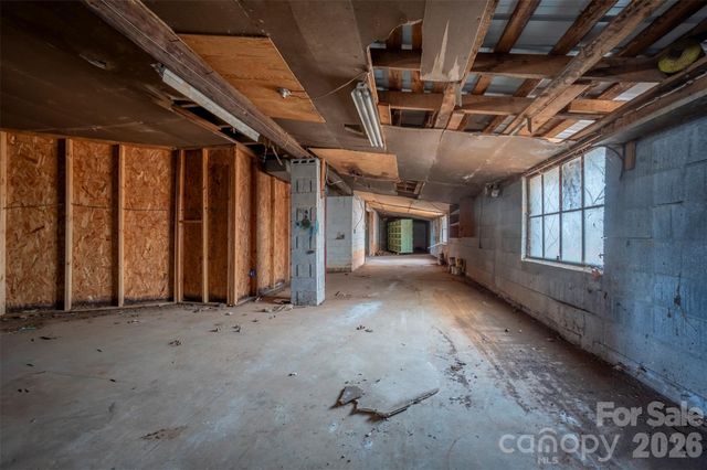 1092 NC 120 Highway, Mooresboro, NC 28114