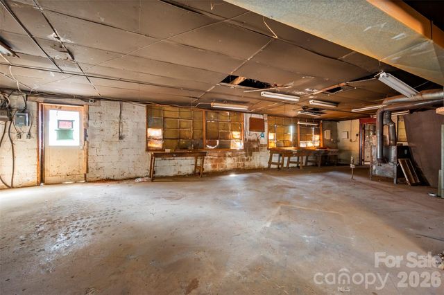 1092 NC 120 Highway, Mooresboro, NC 28114