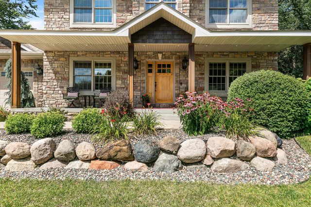 1301 Pondview Lane, Saint Joseph, MN 56374