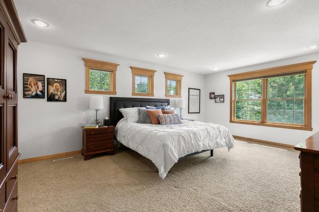 1301 Pondview Lane, Saint Joseph, MN 56374