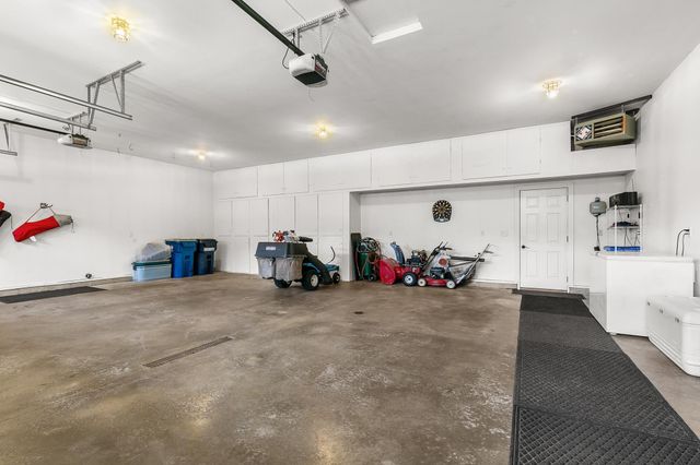 1301 Pondview Lane, Saint Joseph, MN 56374