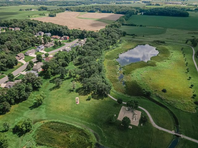 1301 Pondview Lane, Saint Joseph, MN 56374