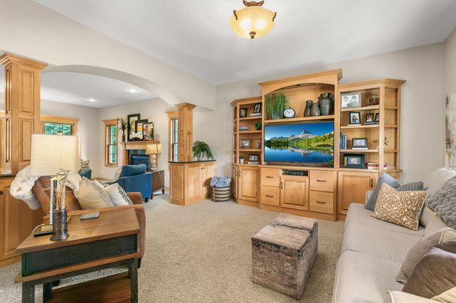 1301 Pondview Lane, Saint Joseph, MN 56374