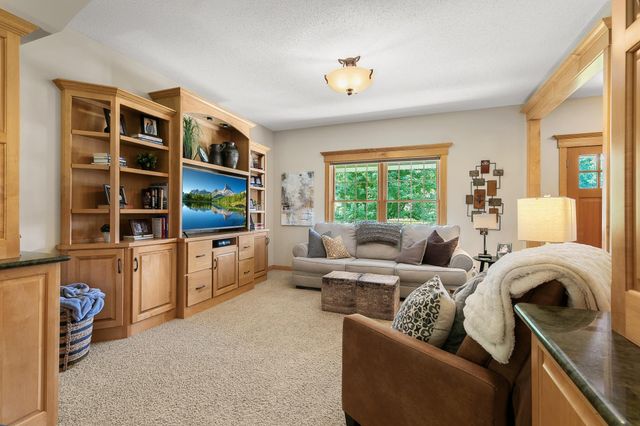 1301 Pondview Lane, Saint Joseph, MN 56374
