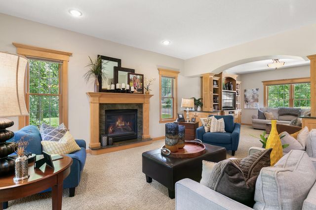 1301 Pondview Lane, Saint Joseph, MN 56374
