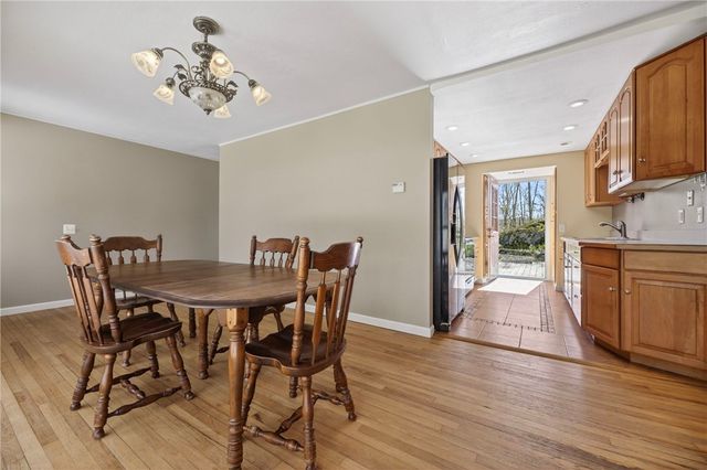 13 Pigeon Hill Cove, Hopkinton, RI 02808