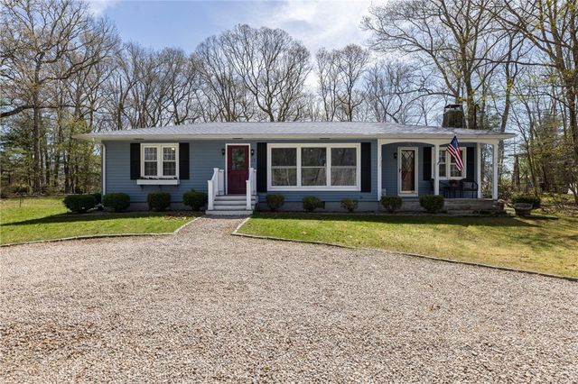 13 Pigeon Hill Cove, Hopkinton, RI 02808