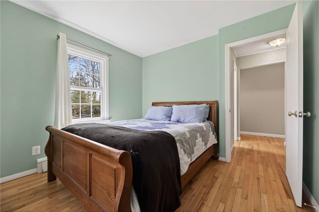 13 Pigeon Hill Cove, Hopkinton, RI 02808