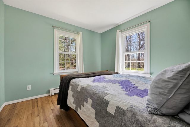 13 Pigeon Hill Cove, Hopkinton, RI 02808