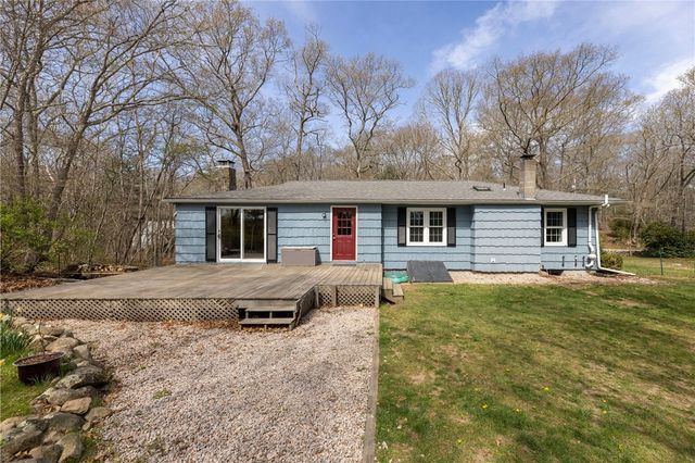 13 Pigeon Hill Cove, Hopkinton, RI 02808