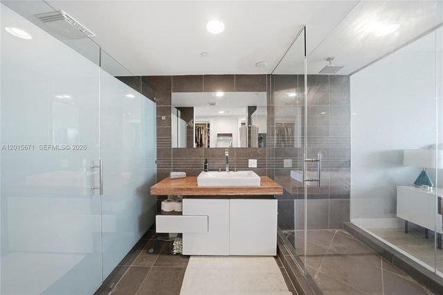 2155 Washington Ct 507, Miami Beach, FL 33139