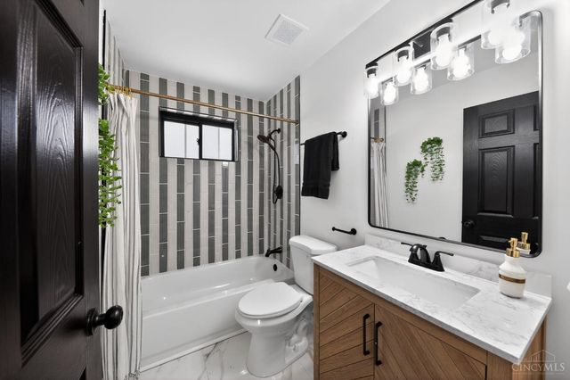 3407 Lapland Drive, Cincinnati, OH 45239