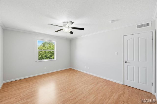 1411 Willow Brook Cove 10, St Louis, MO 63146