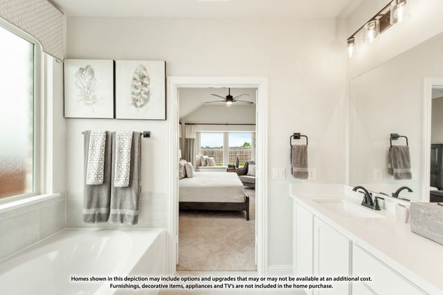 237 Fireberry Drive, Glenn Heights, TX 75154