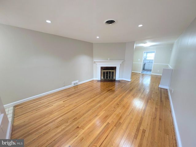 6643 23RD PL, Hyattsville, MD 20782