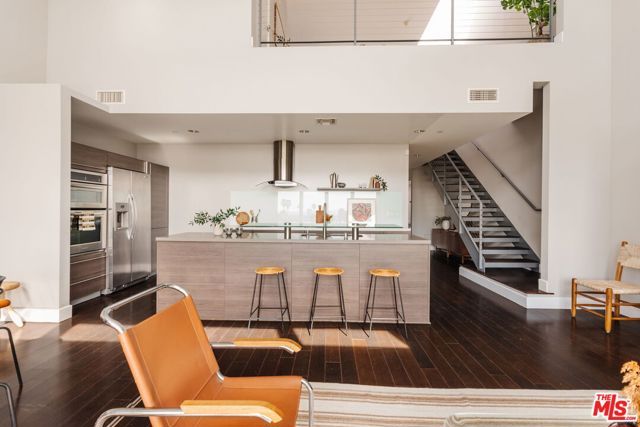 1250 N Harper Avenue PH421, Los Angeles, CA 90046