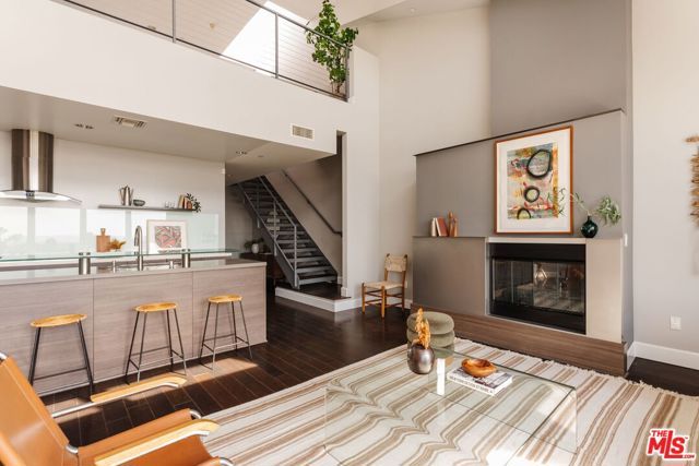 1250 N Harper Avenue PH421, Los Angeles, CA 90046