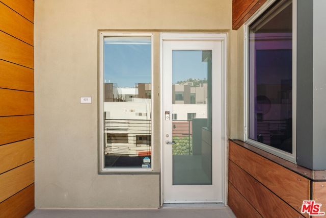 1250 N Harper Avenue PH421, Los Angeles, CA 90046