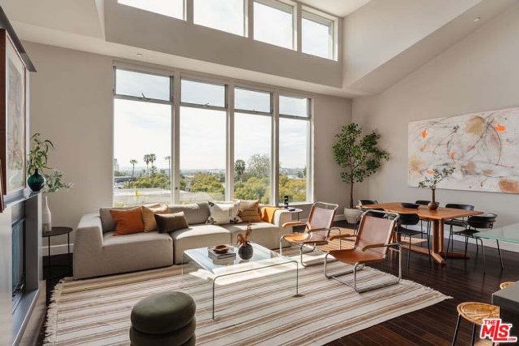 1250 N Harper Avenue PH421, Los Angeles, CA 90046