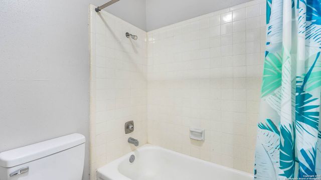 4119 Medical Dr Apt D201, San Antonio, TX 78229