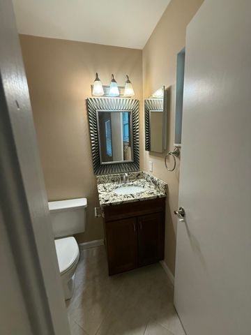 9129 W Highland Pines Boulevard, Palm Beach Gardens, FL 33418