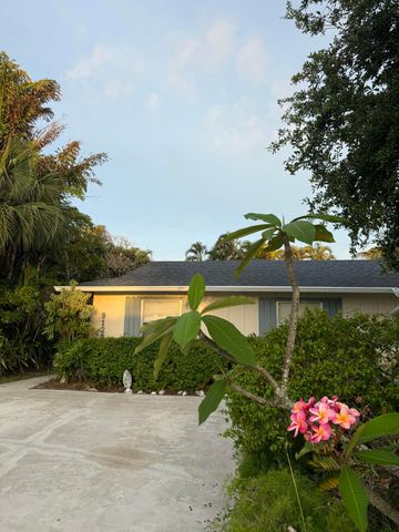 9129 W Highland Pines Boulevard, Palm Beach Gardens, FL 33418