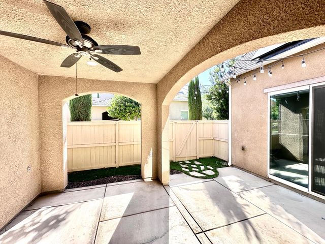 4056 Trenton Avenue, Clovis, CA 93619