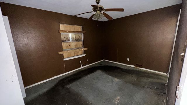 6451 MOONHILL Drive, Dallas, TX 75241