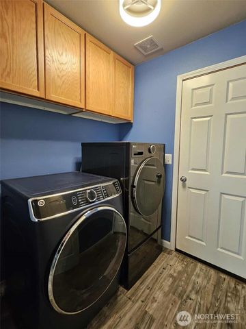 3016 E 19th Street, Bremerton, WA 98310
