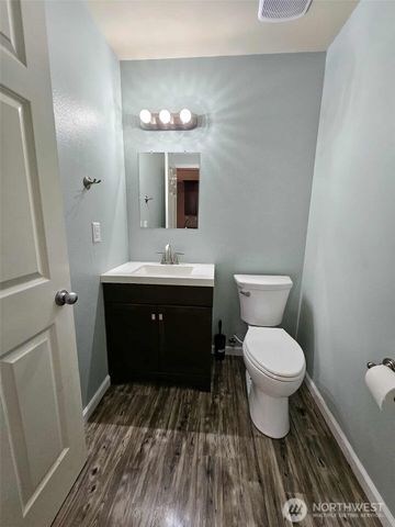 3016 E 19th Street, Bremerton, WA 98310