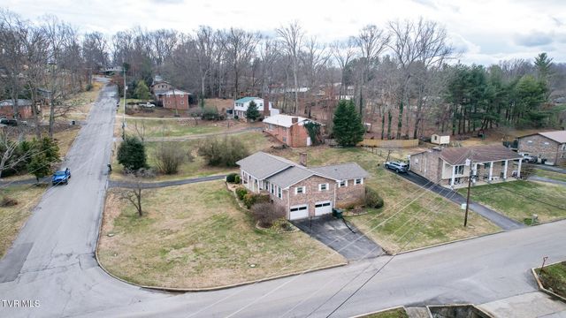 1400 Brentwood Drive, Greeneville, TN 37743