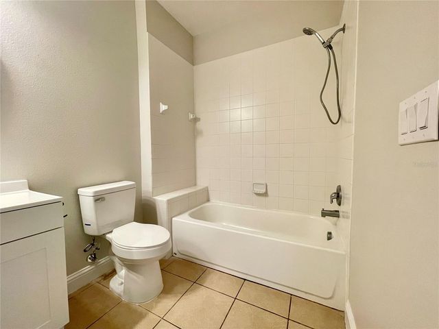 2944 OAK PARK WAY 1453, Orlando, FL 32822