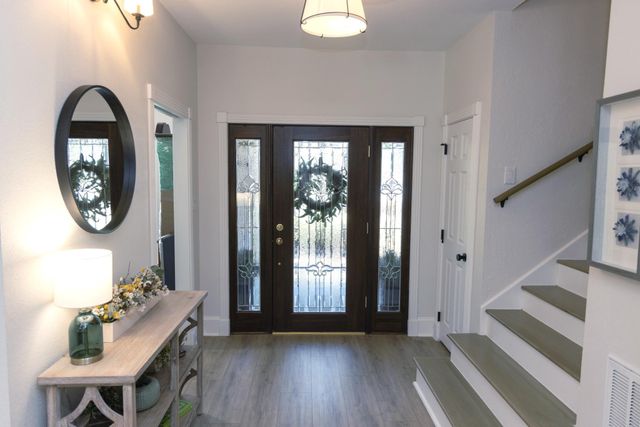 9 Kings Creek Drive, Houston, TX 77339