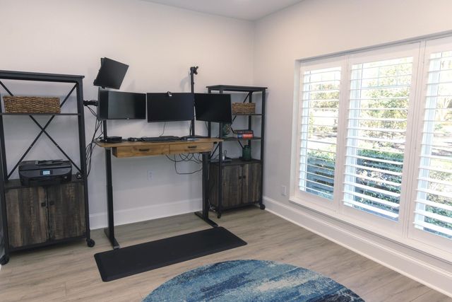 9 Kings Creek Drive, Houston, TX 77339