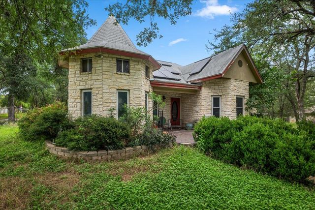 112 Rock Point DR, Del Valle, TX 78617