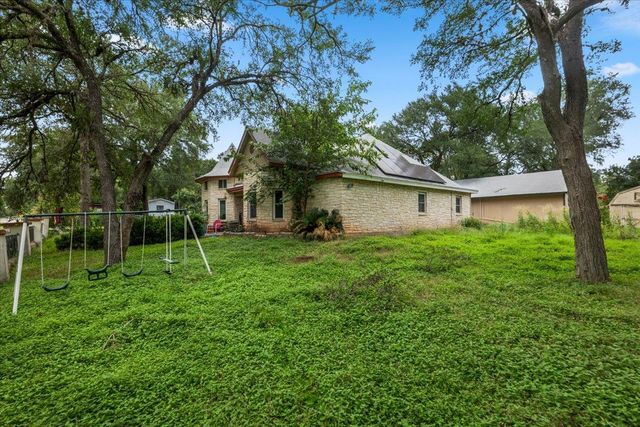 112 Rock Point DR, Del Valle, TX 78617