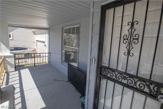845 Royal Road, Cleveland, OH 44110