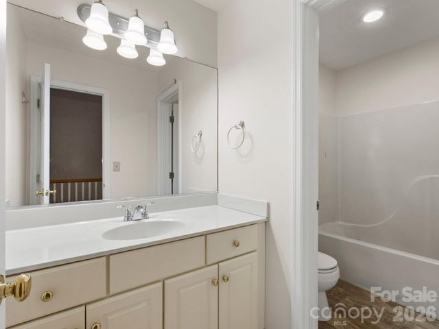 44 Leisure Mountain Road, Asheville, NC 28804