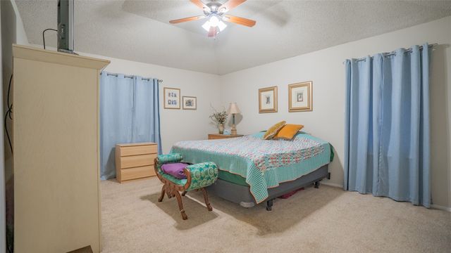 7513 Ravenswood Road, Granbury, TX 76049