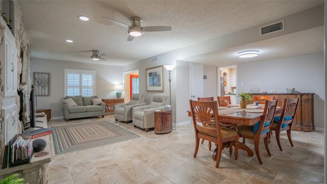 7513 Ravenswood Road, Granbury, TX 76049