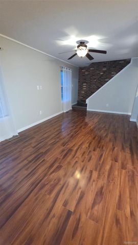 33647 Bayview Drive, New Baltimore, MI 48047
