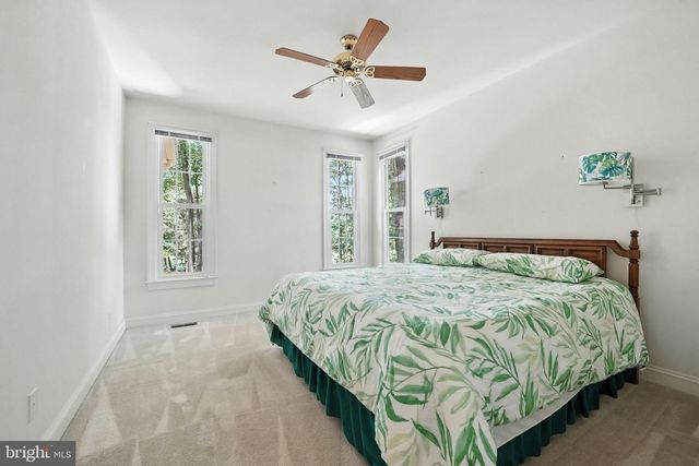 11606 STONEWALL JACKSON DR, Spotsylvania, VA 22551