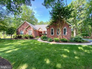 11606 STONEWALL JACKSON DR, Spotsylvania, VA 22551