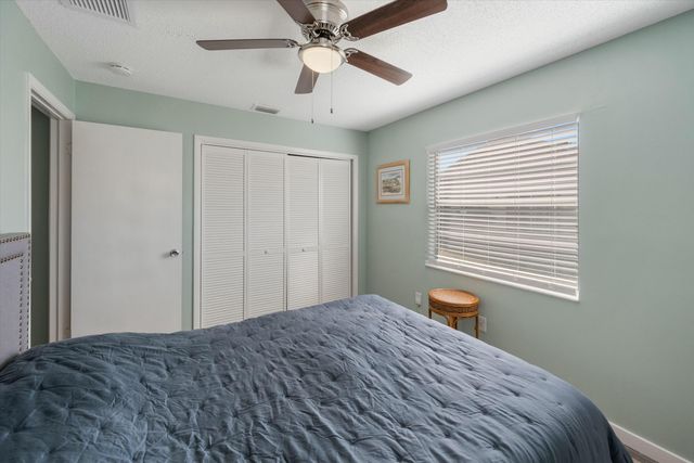 1494 Easthampton Circle, Wellington, FL 33414