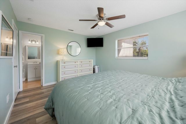 1494 Easthampton Circle, Wellington, FL 33414